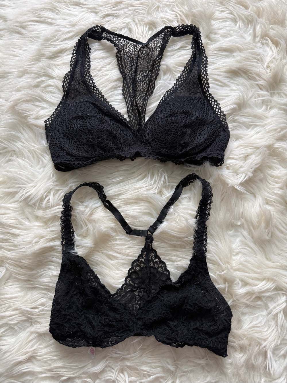 Bundle of 2 Black Lace Bralettes Victoria’s Secret & Xhileration Size xs